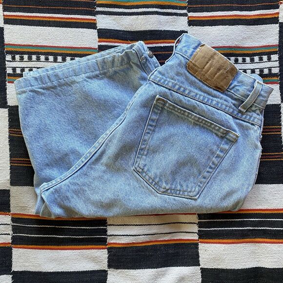 Vintage 90’s Gitano Light Wash Jean Shorts. Size 31 Waist. Cotton. Mom Shorts. - Picture 10 of 10